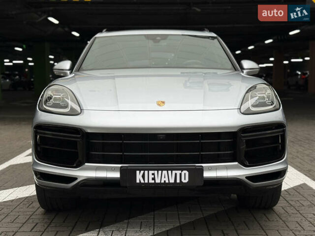 Серый Порше Каен, объемом двигателя 2.9 л и пробегом 37 тыс. км за 67000 $, фото 11 на Automoto.ua