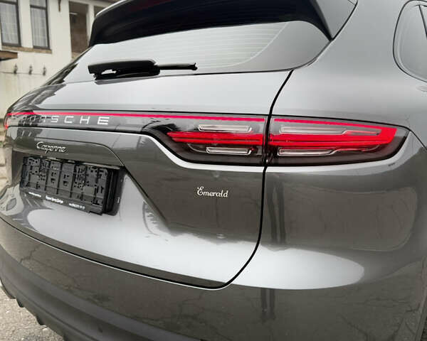 Серый Порше Каен, объемом двигателя 3 л и пробегом 60 тыс. км за 60500 $, фото 23 на Automoto.ua