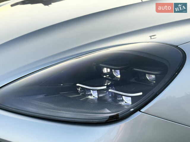 Серый Порше Каен, объемом двигателя 3 л и пробегом 78 тыс. км за 59999 $, фото 9 на Automoto.ua