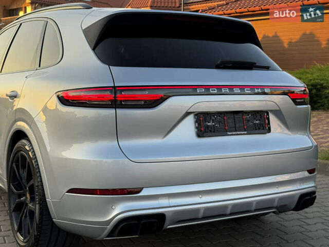 Серый Порше Каен, объемом двигателя 3 л и пробегом 78 тыс. км за 59999 $, фото 11 на Automoto.ua