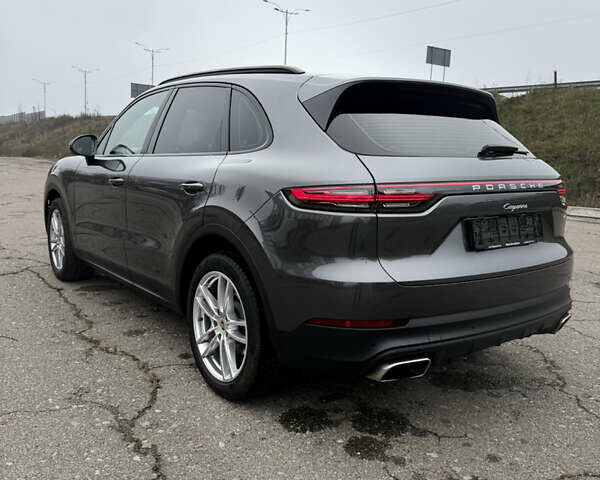 Серый Порше Каен, объемом двигателя 3 л и пробегом 60 тыс. км за 60500 $, фото 14 на Automoto.ua