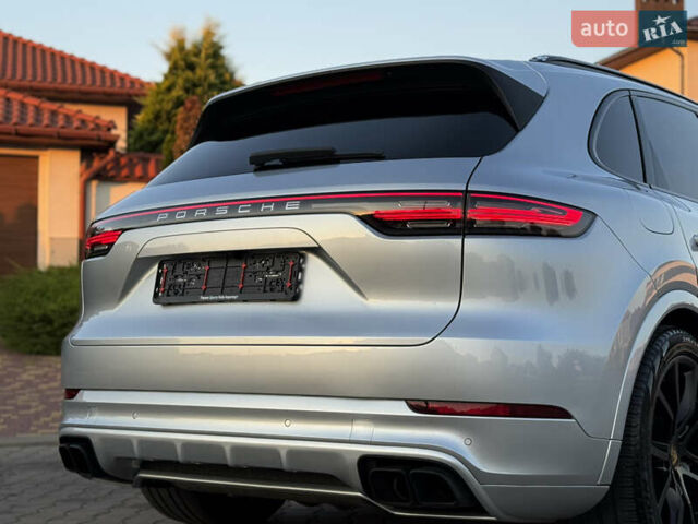 Серый Порше Каен, объемом двигателя 3 л и пробегом 78 тыс. км за 59999 $, фото 16 на Automoto.ua