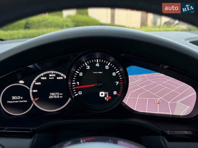 Серый Порше Каен, объемом двигателя 3 л и пробегом 78 тыс. км за 59999 $, фото 26 на Automoto.ua