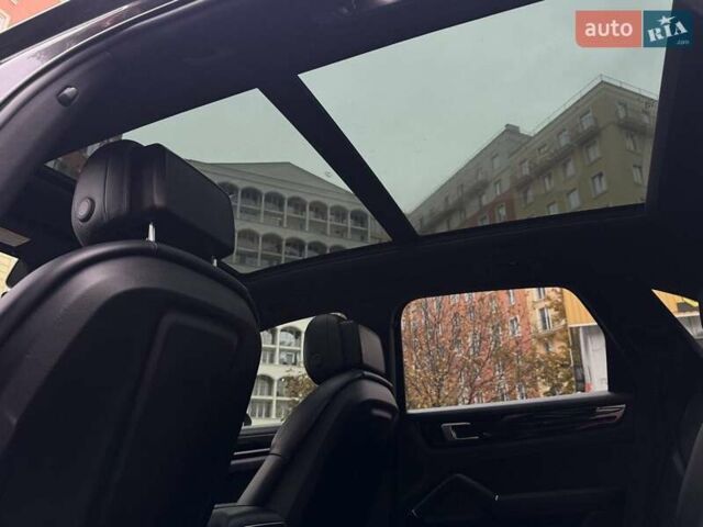 Порше Каен 2018 в Одессе на Automoto.ua Серый Порше Каен, объемом двигателя 2.89 л и пробегом 59 тыс. км за 49900 $, фото 25 на Automoto.ua