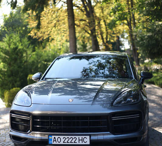 Порше Каен 2018 в Ужгороде на Automoto.ua Серый Порше Каен, объемом двигателя 4 л и пробегом 89 тыс. км за 69000 $, фото 1 на Automoto.ua