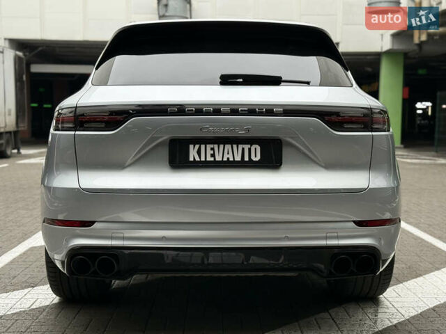 Серый Порше Каен, объемом двигателя 2.9 л и пробегом 37 тыс. км за 67000 $, фото 8 на Automoto.ua