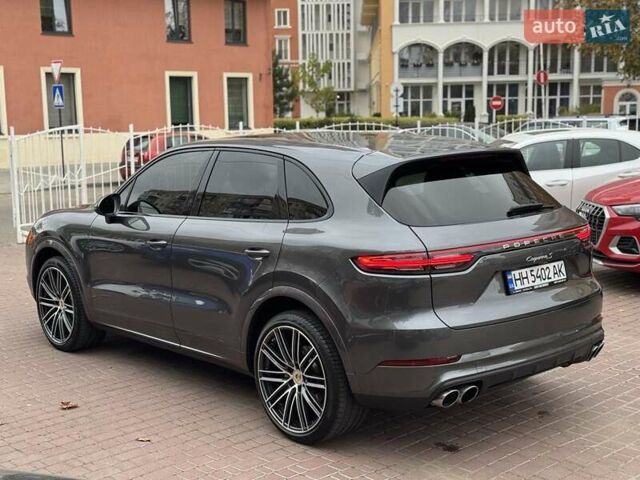 Порше Каен 2018 в Одессе на Automoto.ua Серый Порше Каен, объемом двигателя 2.89 л и пробегом 59 тыс. км за 49900 $, фото 11 на Automoto.ua