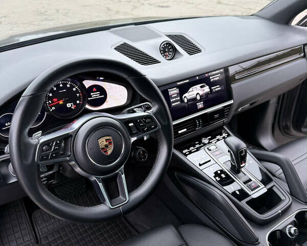 Серый Порше Каен, объемом двигателя 3 л и пробегом 60 тыс. км за 60500 $, фото 32 на Automoto.ua