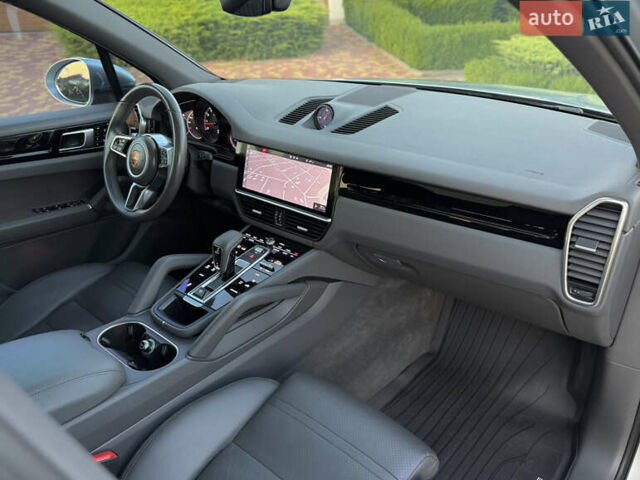 Серый Порше Каен, объемом двигателя 3 л и пробегом 78 тыс. км за 59999 $, фото 37 на Automoto.ua