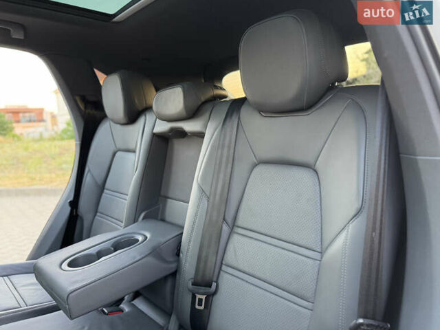 Серый Порше Каен, объемом двигателя 3 л и пробегом 78 тыс. км за 59999 $, фото 43 на Automoto.ua