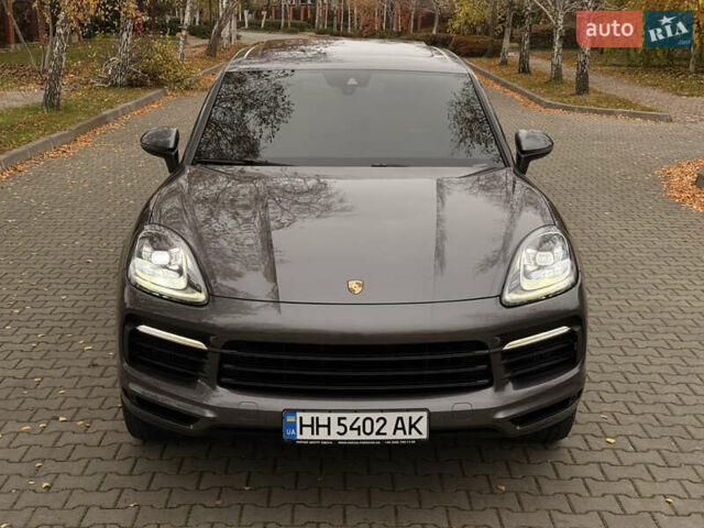 Серый Порше Каен, объемом двигателя 2.89 л и пробегом 59 тыс. км за 57000 $, фото 6 на Automoto.ua