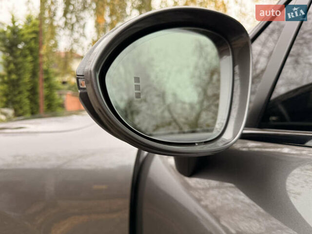 Серый Порше Каен, объемом двигателя 2.89 л и пробегом 59 тыс. км за 57000 $, фото 29 на Automoto.ua