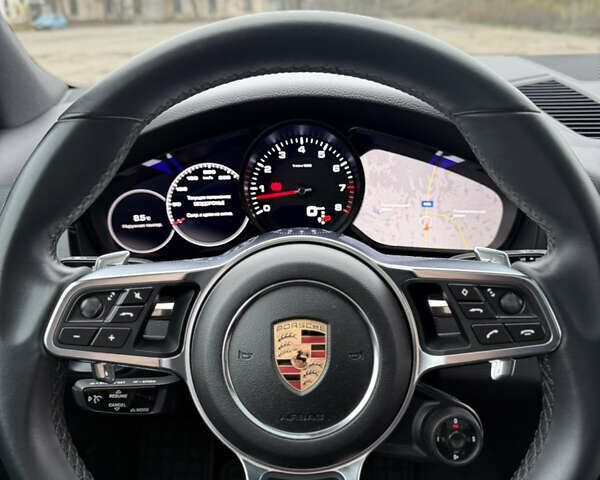 Серый Порше Каен, объемом двигателя 3 л и пробегом 60 тыс. км за 60500 $, фото 33 на Automoto.ua