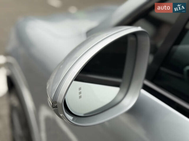 Серый Порше Каен, объемом двигателя 2.9 л и пробегом 37 тыс. км за 67000 $, фото 4 на Automoto.ua