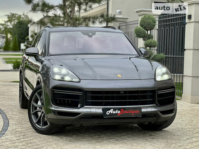 Сірий Порше Cayenne, об'ємом двигуна 4 л та пробігом 99 тис. км за 88000 $, фото 23 на Automoto.ua