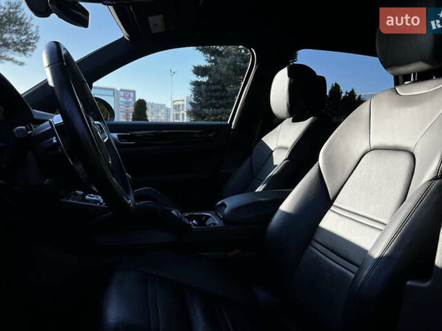 Серый Порше Каен, объемом двигателя 3 л и пробегом 83 тыс. км за 45999 $, фото 7 на Automoto.ua