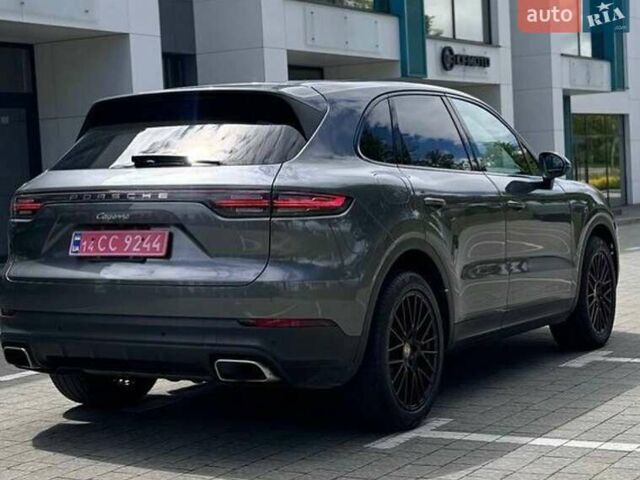 Серый Порше Каен, объемом двигателя 3 л и пробегом 33 тыс. км за 42000 $, фото 5 на Automoto.ua