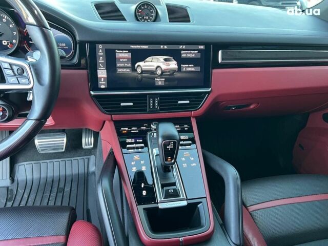 Серый Порше Каен, объемом двигателя 2.9 л и пробегом 88 тыс. км за 70990 $, фото 29 на Automoto.ua