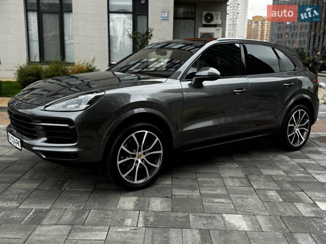 Порше Cayenne 2019 у Києві на Automoto.ua Сірий Порше Cayenne, об'ємом двигуна 3 л та пробігом 86 тис. км за 54999 $, фото 1 на Automoto.ua