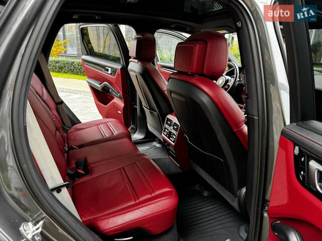 Порше Cayenne 2019 у Києві на Automoto.ua Сірий Порше Cayenne, об'ємом двигуна 3 л та пробігом 86 тис. км за 54999 $, фото 33 на Automoto.ua