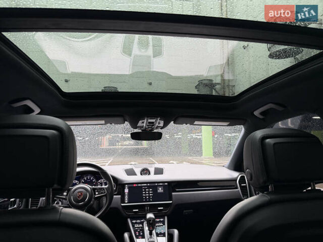 Серый Порше Каен, объемом двигателя 2.9 л и пробегом 32 тыс. км за 64000 $, фото 19 на Automoto.ua