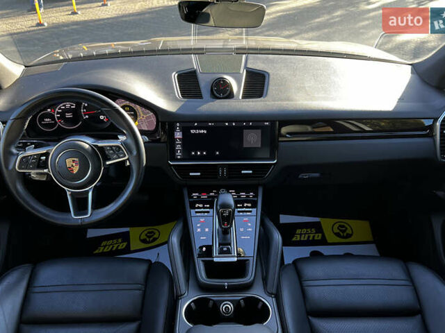 Серый Порше Каен, объемом двигателя 3 л и пробегом 83 тыс. км за 45999 $, фото 9 на Automoto.ua