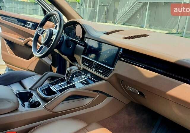 Серый Порше Каен, объемом двигателя 3 л и пробегом 101 тыс. км за 55000 $, фото 17 на Automoto.ua