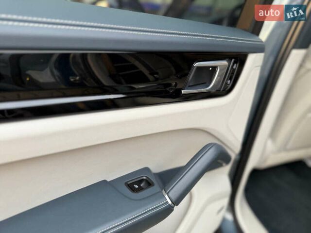 Сірий Порше Cayenne, об'ємом двигуна 3 л та пробігом 168 тис. км за 46467 $, фото 43 на Automoto.ua