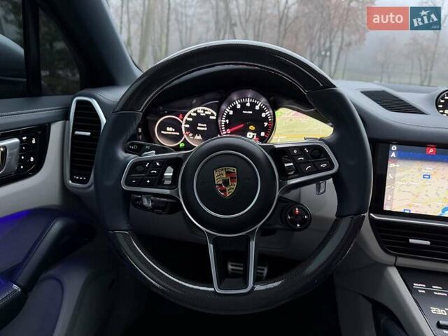 Сірий Порше Cayenne, об'ємом двигуна 2.89 л та пробігом 90 тис. км за 83500 $, фото 48 на Automoto.ua