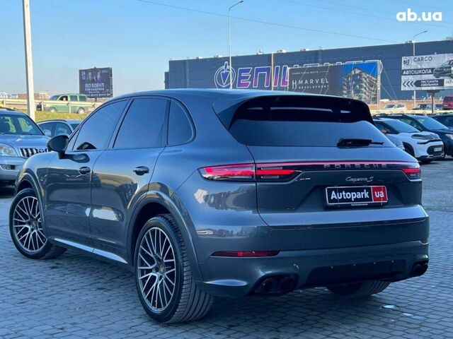 Серый Порше Каен, объемом двигателя 2.9 л и пробегом 88 тыс. км за 70990 $, фото 6 на Automoto.ua