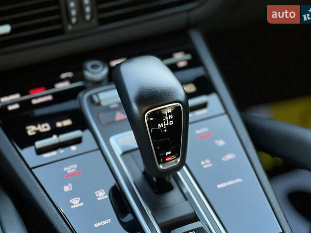 Серый Порше Каен, объемом двигателя 3 л и пробегом 83 тыс. км за 45999 $, фото 14 на Automoto.ua