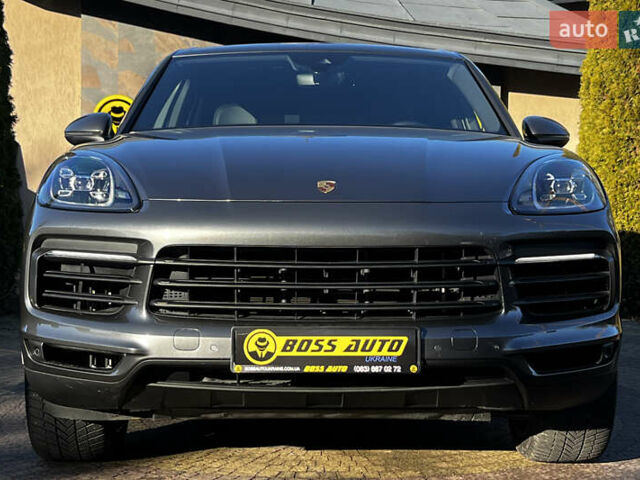 Серый Порше Каен, объемом двигателя 3 л и пробегом 83 тыс. км за 45999 $, фото 1 на Automoto.ua