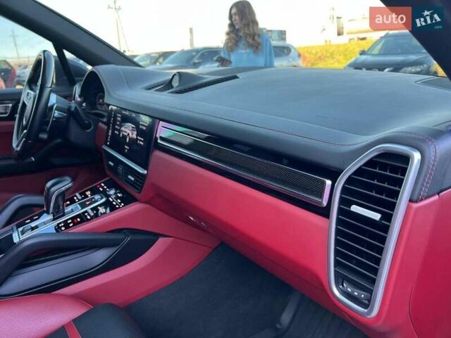 Серый Порше Каен, объемом двигателя 2.9 л и пробегом 88 тыс. км за 70990 $, фото 45 на Automoto.ua