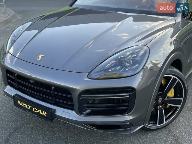 Сірий Порше Cayenne, об'ємом двигуна 4 л та пробігом 76 тис. км за 155 $, фото 2 на Automoto.ua