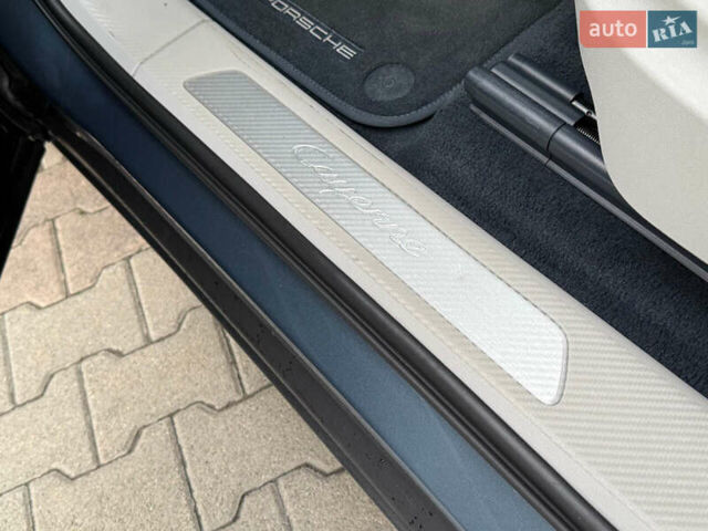 Сірий Порше Cayenne, об'ємом двигуна 3 л та пробігом 168 тис. км за 46467 $, фото 35 на Automoto.ua