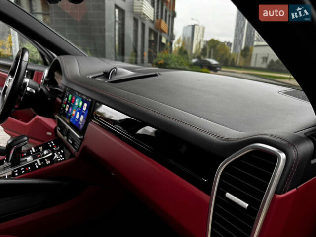 Серый Порше Каен, объемом двигателя 3 л и пробегом 86 тыс. км за 54500 $, фото 35 на Automoto.ua