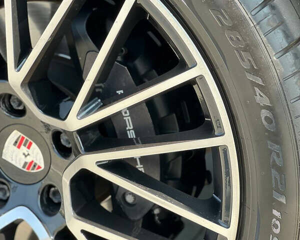Сірий Порше Cayenne, об'ємом двигуна 3 л та пробігом 90 тис. км за 54000 $, фото 6 на Automoto.ua