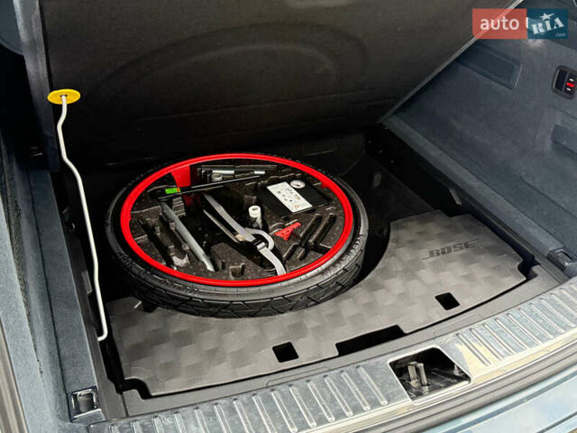 Сірий Порше Cayenne, об'ємом двигуна 3 л та пробігом 168 тис. км за 46467 $, фото 53 на Automoto.ua