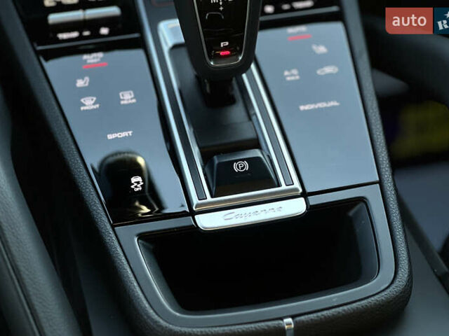 Серый Порше Каен, объемом двигателя 3 л и пробегом 83 тыс. км за 45999 $, фото 13 на Automoto.ua