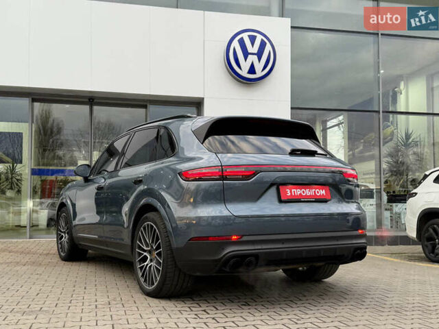Сірий Порше Cayenne, об'ємом двигуна 3 л та пробігом 168 тис. км за 46467 $, фото 6 на Automoto.ua