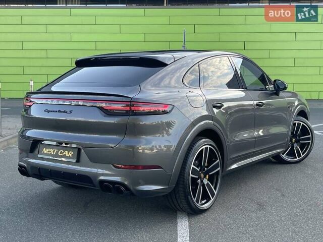 Сірий Порше Cayenne, об'ємом двигуна 4 л та пробігом 76 тис. км за 155 $, фото 15 на Automoto.ua