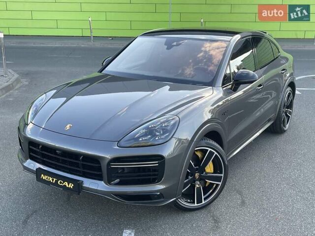 Сірий Порше Cayenne, об'ємом двигуна 4 л та пробігом 76 тис. км за 155 $, фото 1 на Automoto.ua