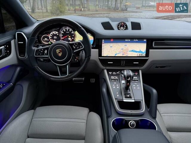Сірий Порше Cayenne, об'ємом двигуна 2.89 л та пробігом 90 тис. км за 83500 $, фото 25 на Automoto.ua