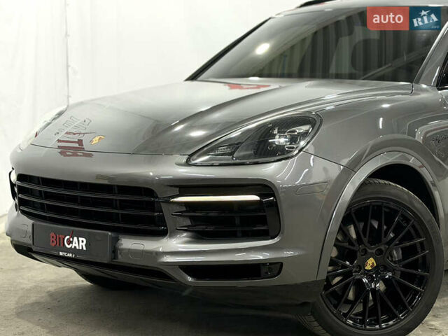 Сірий Порше Cayenne, об'ємом двигуна 3 л та пробігом 46 тис. км за 61800 $, фото 14 на Automoto.ua
