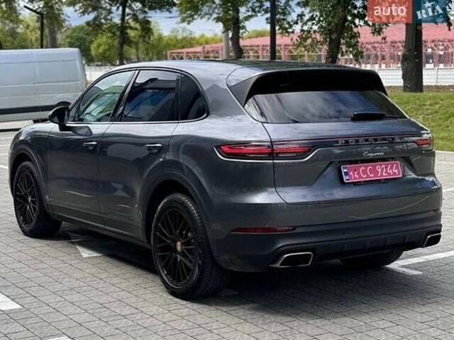 Серый Порше Каен, объемом двигателя 3 л и пробегом 33 тыс. км за 42000 $, фото 3 на Automoto.ua