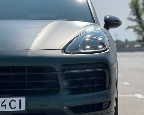 Сірий Порше Cayenne, об'ємом двигуна 3 л та пробігом 90 тис. км за 54000 $, фото 5 на Automoto.ua