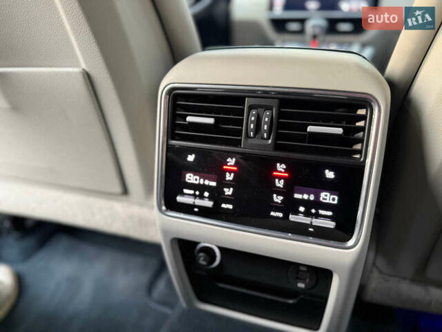 Сірий Порше Cayenne, об'ємом двигуна 3 л та пробігом 168 тис. км за 54000 $, фото 38 на Automoto.ua