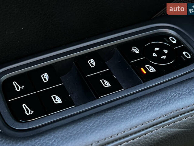 Серый Порше Каен, объемом двигателя 3 л и пробегом 83 тыс. км за 45999 $, фото 18 на Automoto.ua