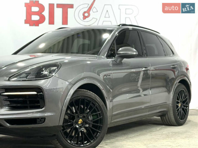 Сірий Порше Cayenne, об'ємом двигуна 3 л та пробігом 46 тис. км за 61800 $, фото 13 на Automoto.ua