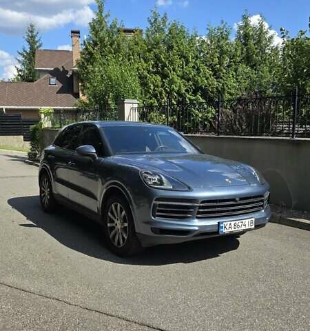 Серый Порше Каен, объемом двигателя 3 л и пробегом 101 тыс. км за 55000 $, фото 1 на Automoto.ua